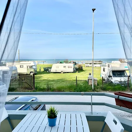 Mareline Seafront Apartment *