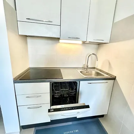 Mareline Seafront Apartament
