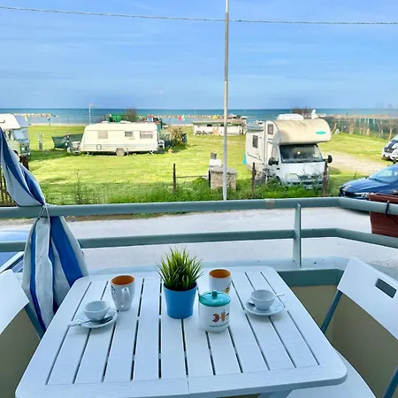 Apartament Mareline Seafront Fano (Pesaro and Urbino)