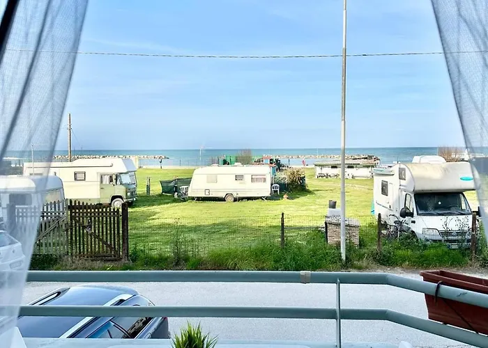 Mareline Seafront Apartment *